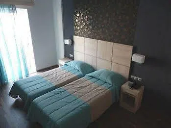 Отель Arion 3*